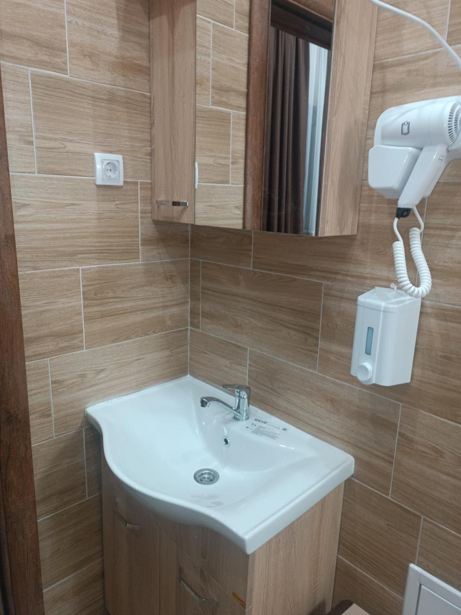 Apartments Zlatko Soko Banja Rom bilde